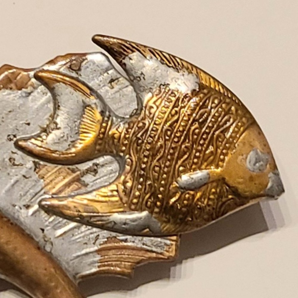 **4/$13** Brooch - Picture 3 of 8